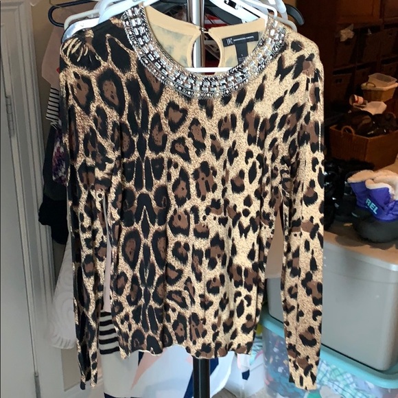 Leopard top - Picture 1 of 2